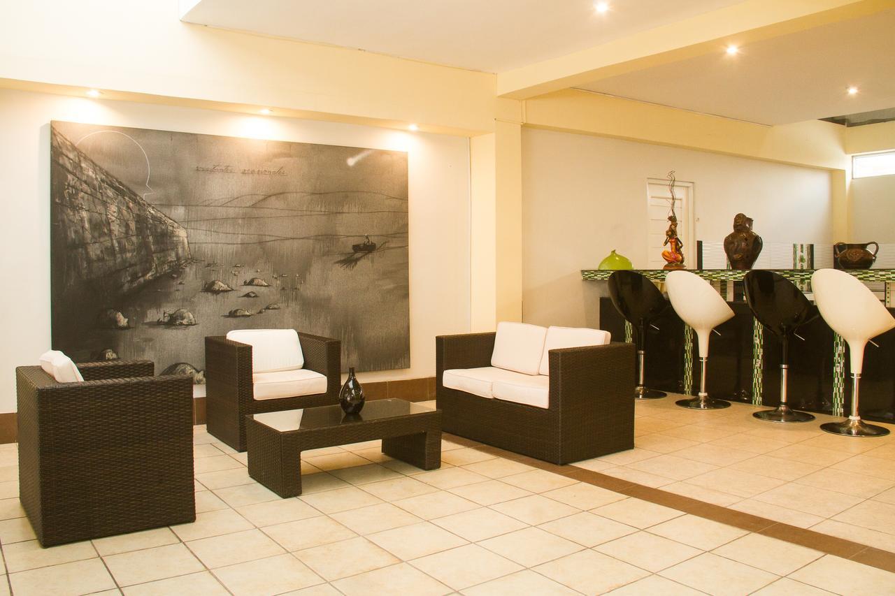 Hotel Safari Iquitos Exterior photo