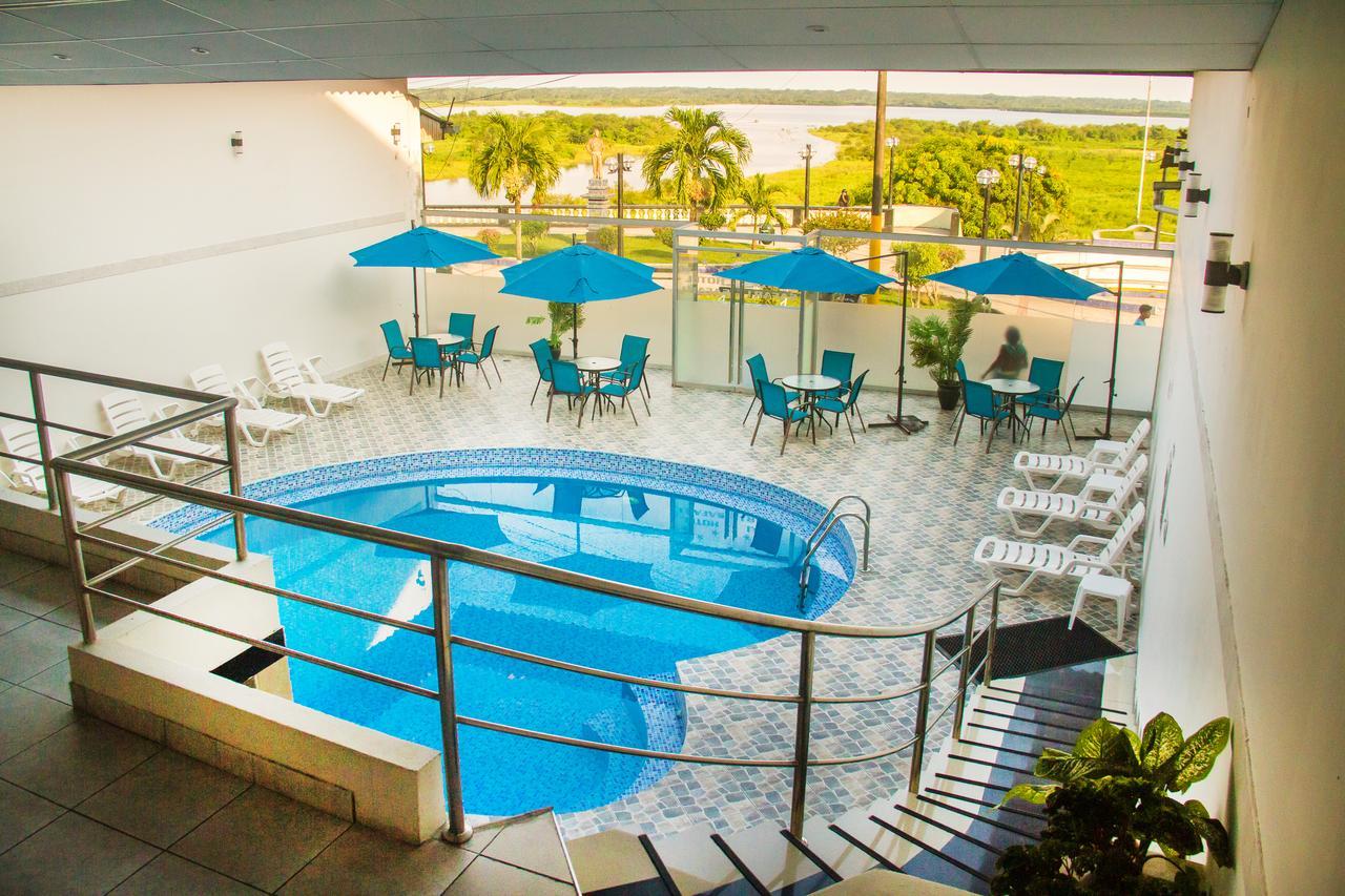 Hotel Safari Iquitos Exterior photo