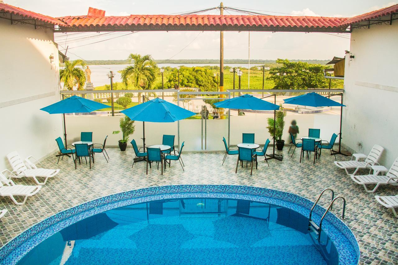 Hotel Safari Iquitos Exterior photo