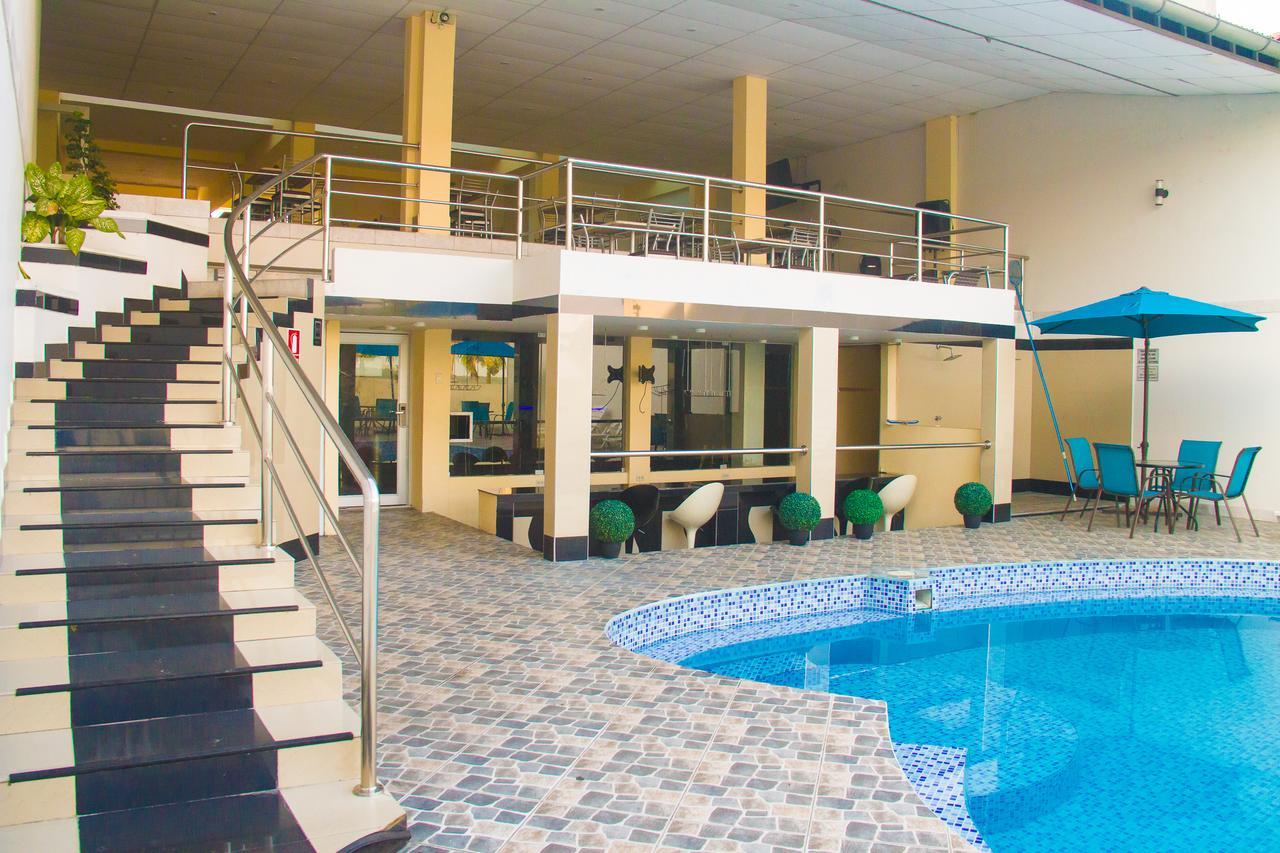 Hotel Safari Iquitos Exterior photo